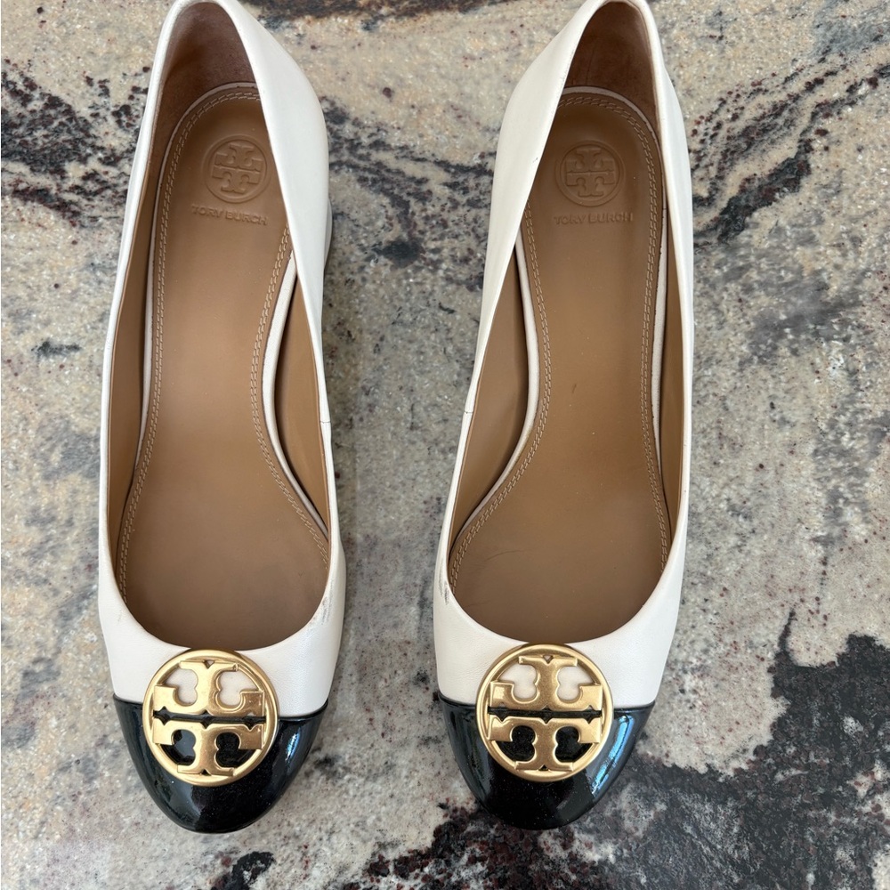 Tory Burch Cream and Black Pumps with Gold Tory Accent